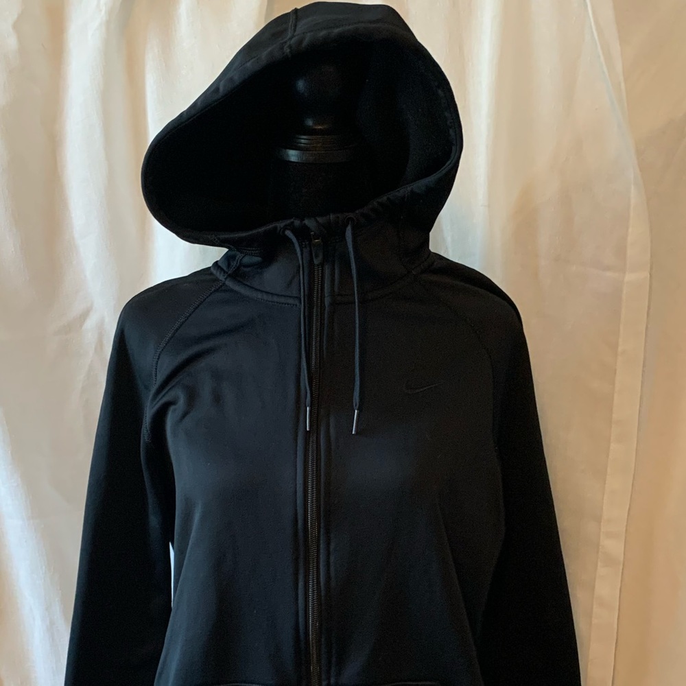 Black full zip jacket - Nike Therma fit - medium